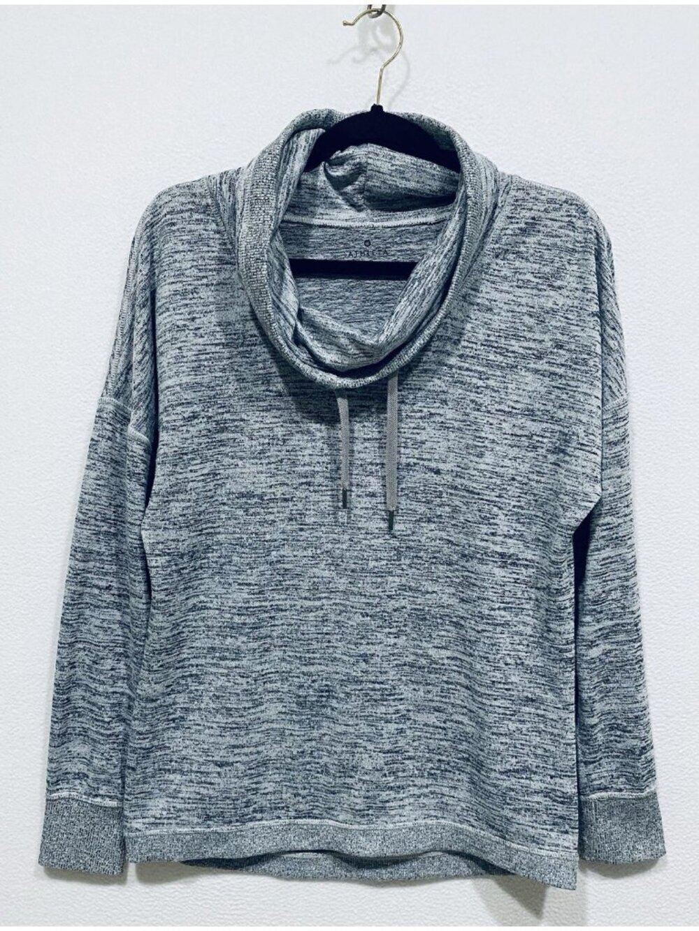 Athleta Sweater Womens Medium Heather Gray Blissful Cowl Neck Loungewear Gym